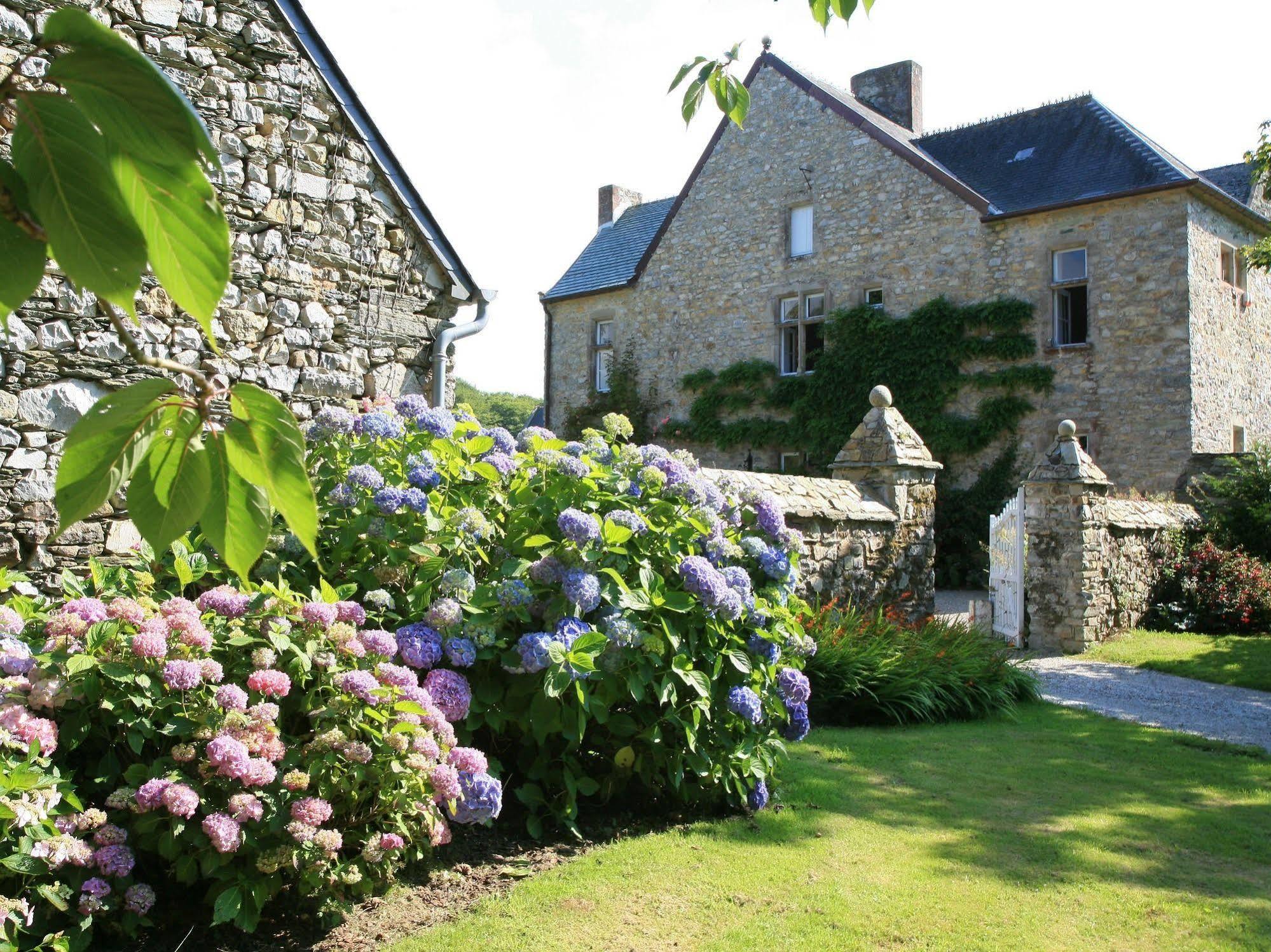 Bed and Breakfast Le Manoir De La Fieffe Шербур-ан-Котантен Экстерьер фото