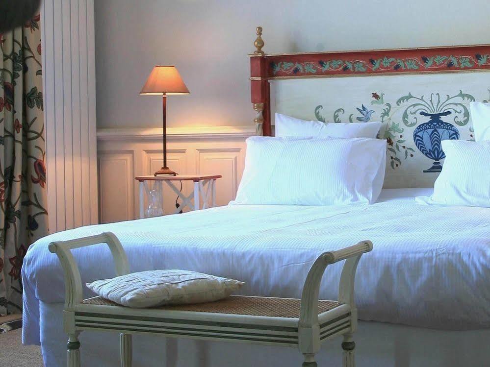 Bed and Breakfast Le Manoir De La Fieffe Шербур-ан-Котантен Экстерьер фото