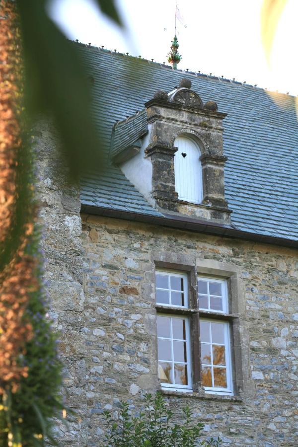 Bed and Breakfast Le Manoir De La Fieffe Шербур-ан-Котантен Экстерьер фото